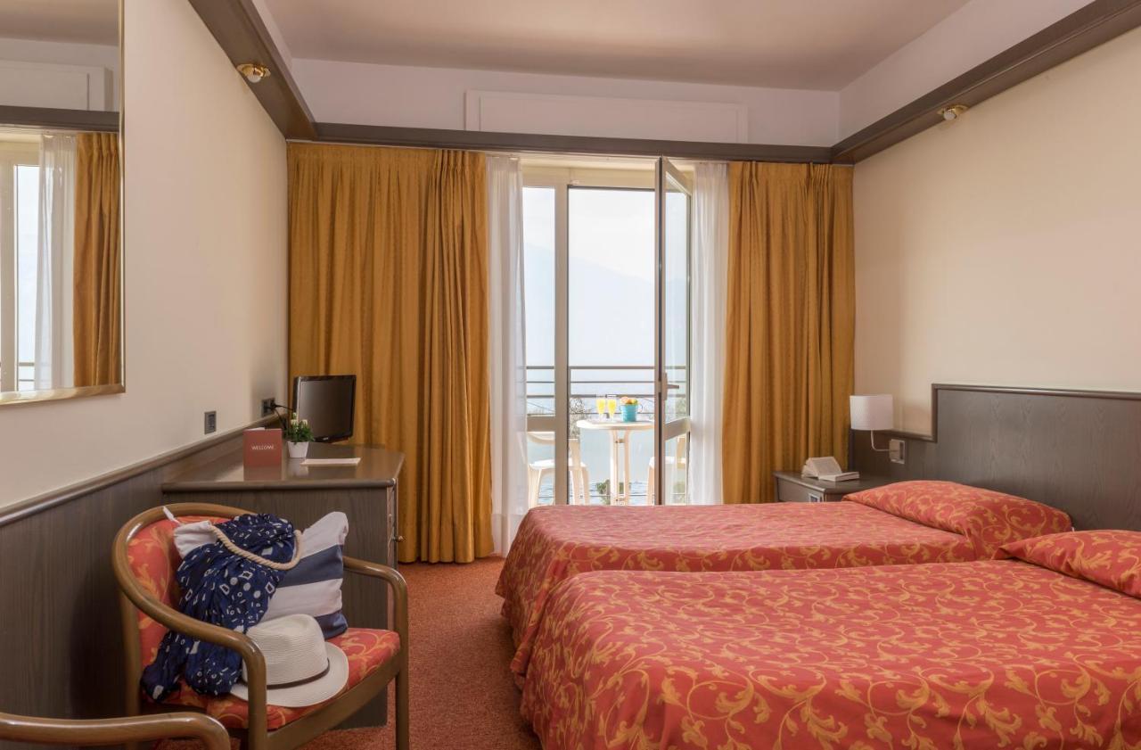 Hotel Drago - Garda Lake Collection Бренцоне-суль-Гарда Екстер'єр фото